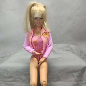 Vintage 1998 Barbie - Picture 1 of 19