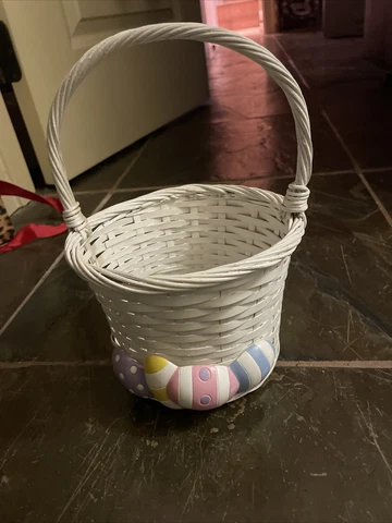white easter basket Cover