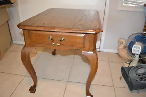 Vintage Ethan Allen Oak Side Table with Drawer. - Picture 1 of 5