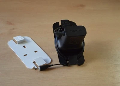 4x Charger cable tidy, no more wire spaghetti. For UK plug phone/tablet charger - Image 1 of 4