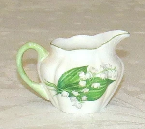 Shelley Bone China 13822 Lily of the Valley 2.1/4 inch Dainty Individual Creamer - Picture 1 of 4