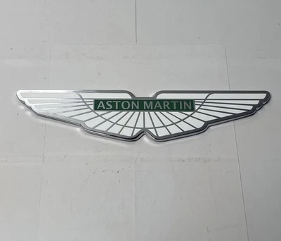Aston Martin New Vantage Hood Bonnet/Boot Badge  OEM KY63-407A74-AA - Imagem 1 de 4