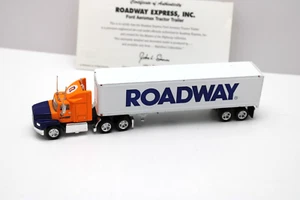 Vintage Matchbox 1991 Ford Aeromax Roadway Trucking Semi DYN38007 - 1/97 - COA MIB - Bild 1 von 21