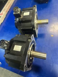 Yaskawa SGMGV-30A3A21, Servomotore 2,9 kW, 200 V mai messo in servizio - Foto 1 di 5