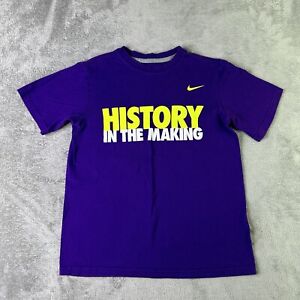 Nike Shirt Boys Small Purple Athletic Graphic Sports Tee T-shirt