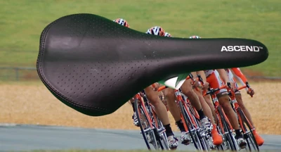 Сиденье велосипедное седло гоночное узкое дорожное с подкладкой Ascend Cionlli черное - Изображение 1 из 4