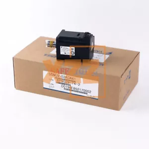 1 Stück NEU Yaskawa SGMJV-02ADA61 Servomotor - Bild 1 von 15