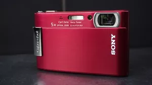 Sony Cyber-shot DSC-T200 8.1MP Digital Camera - Red - Picture 1 of 11