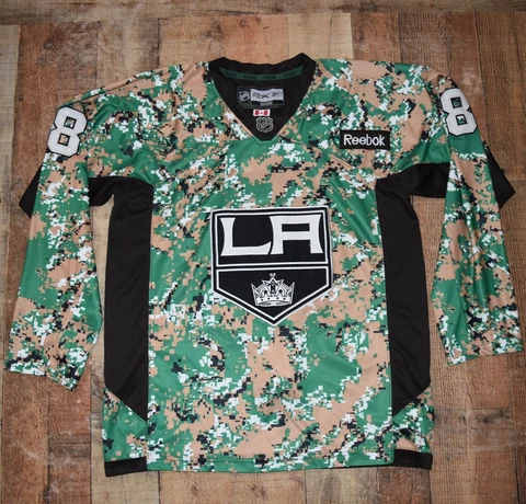 WOW CAMOUFLAGE PRINT Los Angeles Kings #8 DREW DOUGHTY Reebok CCM Jersey Size 52 Cover