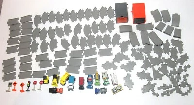 Лот товаров Battat Driven Mini Pocket Series Транспортные средства и Трек Игровой Набор Запчастей - Изображение 1 из 4