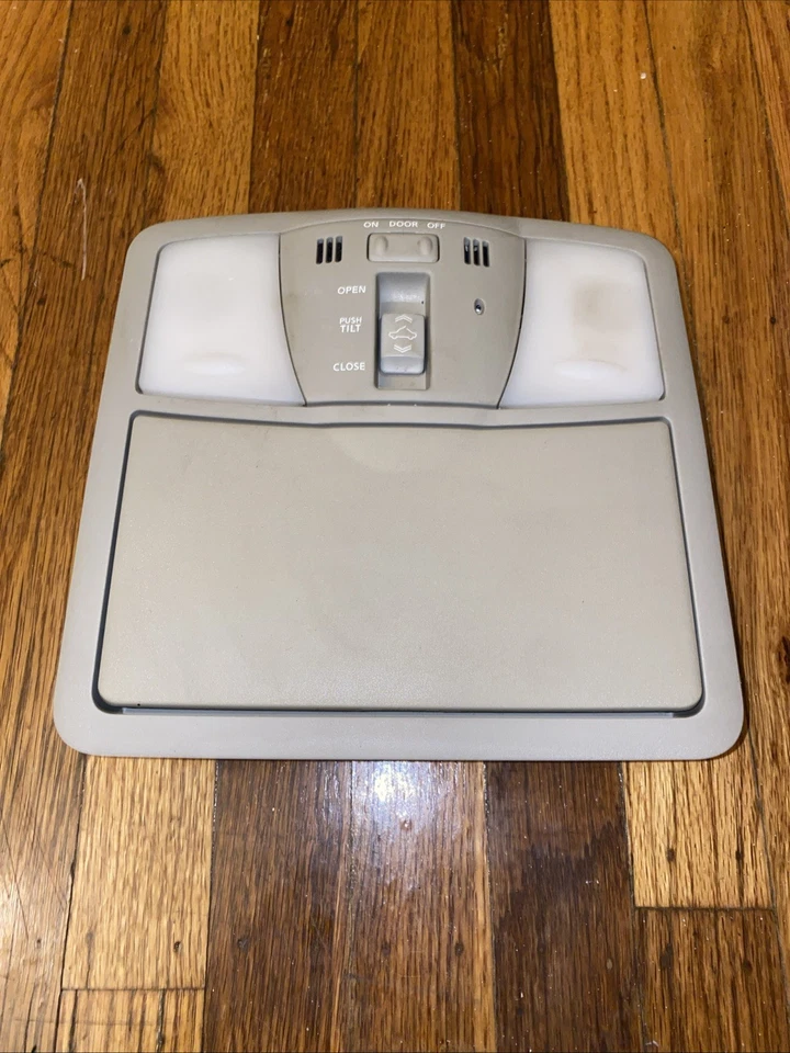 Infiniti G35 2007 2008 techo consola superior domo luz lámpara 26430-JK060 Foto 1 de 2