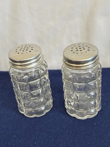 Vintage Anchor Hocking Clear Crystal Salt And Pepper Shakers - Picture 1 of 5