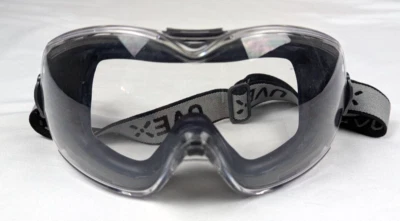 Gafas de seguridad UVEX - Lente ajustable antiniebla transparente gris Foto 1 de 4