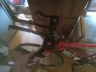 Bicicleta de corrida Velovie Veloce 100 fibra de carbono - Imagem 1 de 4