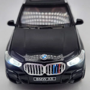 2022 BMW X5 SUV 1:32 Scale Diecast Model - Black - Picture 1 of 8