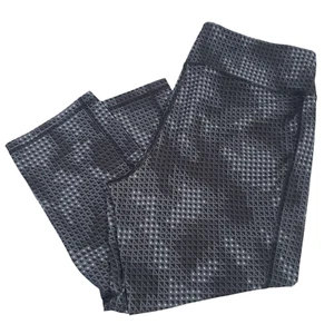 Old Navy Active Cropped Leggings Black XL Camo Low Rise Stretch Athletic Pull On - Picture 1 of 10