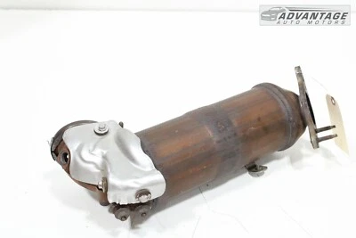 Chevrolet Malibu LS 2016-2021 1,5 L sistema de escape filtro delantero tubo de bajada OEM Foto 1 de 4