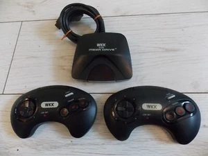WKK SEGA Megadrive Wireless Infrared Control Pads x 2 & Receiver. Tested - Picture 1 of 4