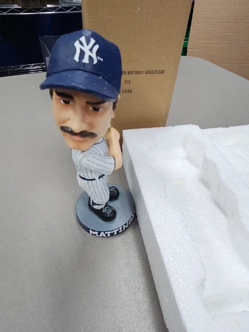 2002 SGA Don Mattingly 8" Tall Bobblehead New York Yankees #23 with Box Cover
