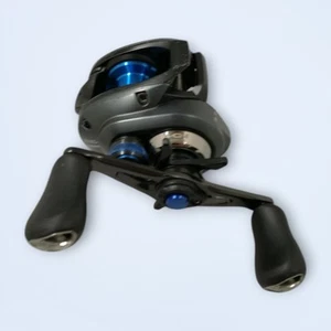 Shimano SLX 71XG Left Baitcasting Reel, 7.1:1 Gear Ratio, Used - Picture 1 of 6
