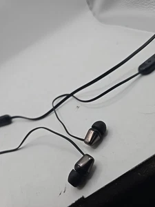 Sony WI-C310 Kabellose In-Ear-Kopfhörer, Schwarz, mit Ladekabel - Bild 1 von 4