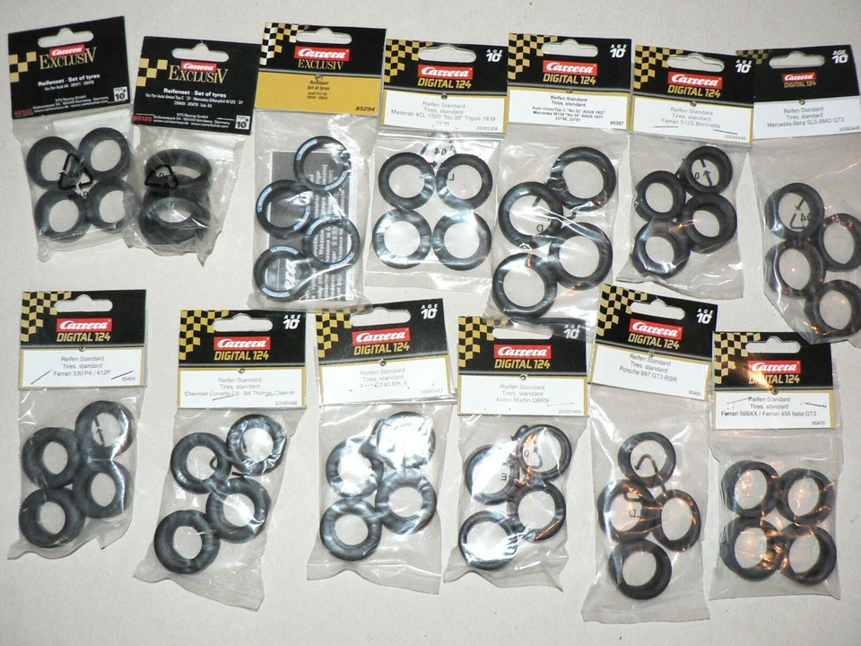 Verschiedene Carrera Exclusiv Digital 124 Reifen