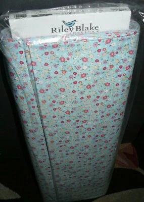 NUEVO Perno de tela de 15 yardas Riley Blake Designs (Aqua Moments Blossom) Foto 1 de 3