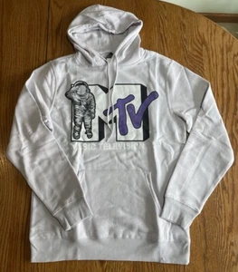 MTV Astronaut Pullover Hoodie Purple Lilac Long Sleeve Graphic Men's Sz Small - Picture 1 of 6