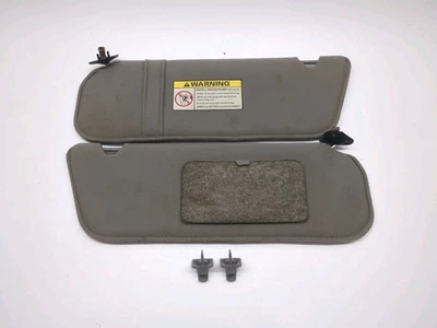 Parasoles Ford Ranger Mazda B 1989-2006 par de parasoles OEM diestro derecho gris claro Foto 1 de 4