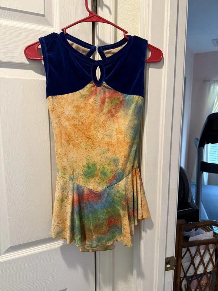 Vestido de patinaje sobre hielo Foto 1 de 4