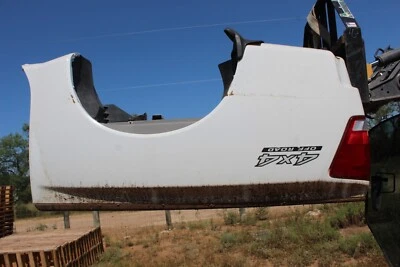 Camión Nissan Titan 2004 2005 2006 2007 2008 2009 doble cabina caja blanca Foto 1 de 4