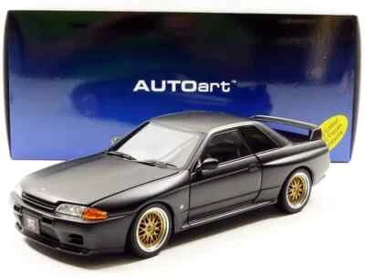AUTOart 1/18 NISSAN SKYLINE GT-R R32 V-SPECⅡ TUNED VERSION Matt Black 1:18 - Image 1 of 3