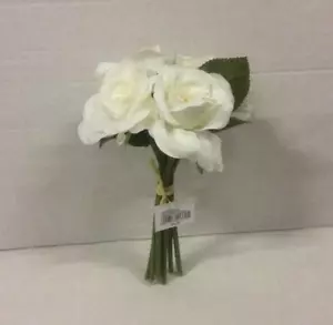 New Design Bunch/Bundle Tied Cream Roses x5 Artificial Silk Flowers - Picture 1 of 2