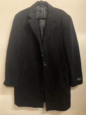 PERRY ELLIS MEN’S BLACK WOOL BLEND COAT,NEW 44R - Image 1 of 4