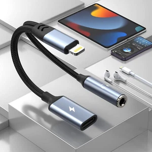 iPhone Adapter Splitter 2in1 8 Pin Charge & Headphones Jack 3.5mm AUX Same Time - Picture 1 of 9