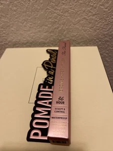 Too Faced Pomade In A Pencil Augenbrauenformer & Filler (mittelbraun) - Bild 1 von 6