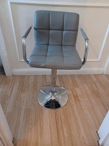 Set of four Brown Faux Leather Seat Chrome Frame Breakfast Bar Stool (used) - Picture 1 of 6