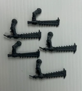 Warhammer Seraphon Saurus Weapon Arms x5 - Lizardmen Bits AoS - Picture 1 of 1