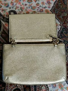 Henri Bendel Influrncer 2-in-1 gold leather Bag crossbody . - Picture 1 of 12