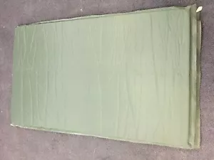VINYL TECHNOLOGIES Blow Up Inflatable Sleep Pad Camping Mattress Green Good - Picture 1 of 4