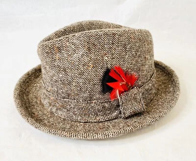 Custom Made BEE HATS Men's Classic Wool HAT Tweed FEDORA Sz. 7 Feather - Image 1 of 4