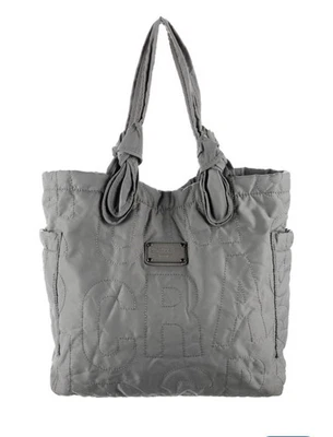 Bolso de Mano Marc By Marc Jacobs Gris Nylon Acolchado Foto 1 de 4