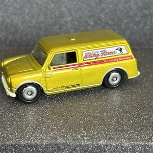 Matchbox 2007 Austin Mini Van Modelos Exclusivos Paquete de 10 Dorado R271 - Imagen 1 de 11