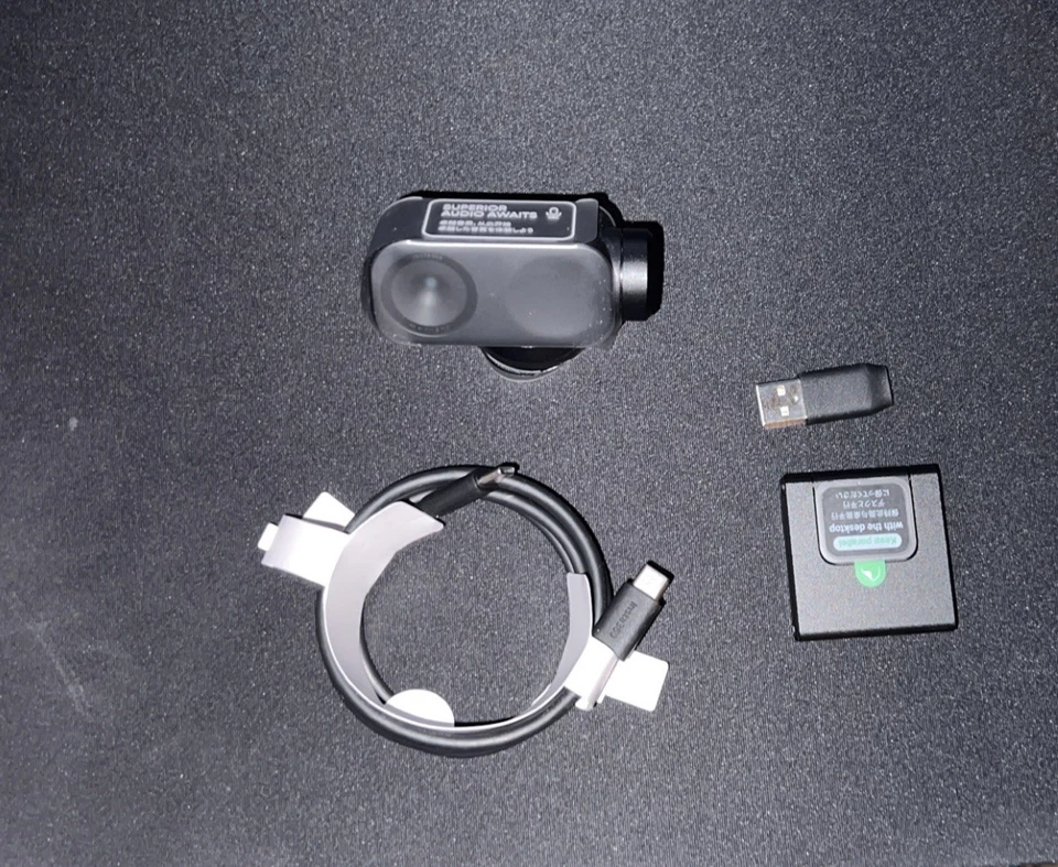 Insta360 - Link 2 (Gimbal) - AI-Powered 4K webcam - Black - Image 1 of 1