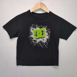 Vintage DC Shoes Shirt Kleinkind Größe XL schwarz und grün Skate Y2K Grunge Emo Punk - Bild 1 von 4