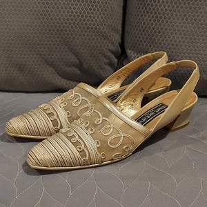 Stuart Weitzman Cuero Eslinga Transparente Marfil Bordado Mujer 9.5 De Colección - Imagen 1 de 18