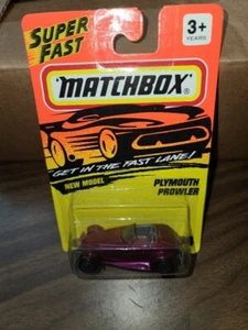 MATCHBOX SUPERFAST #34 - BERGUNDY PLYMOUTH PROWLER - COMO NUEVO EN TARJETA 1996 NUEVO EN PAQUETE - Imagen 1 de 1