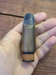 Vandoren B45 Hard Rubber Clarinet Mouthpiece - Picture 1 of 6