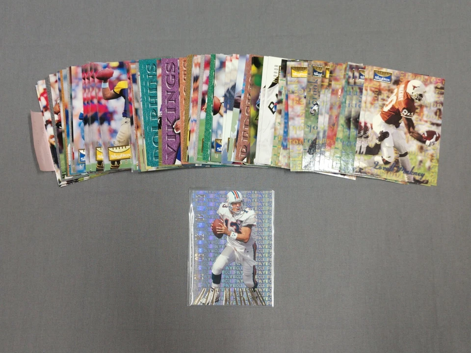 1995 Skybox Premium Football - - - Pick A Card - - - Complete a Set - Image 1 of 1