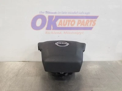 22 2022 NISSAN FRONTIER SV STEERING WHEEL SRS PAD BLACK LEFT DRIVER Foto 1 de 4